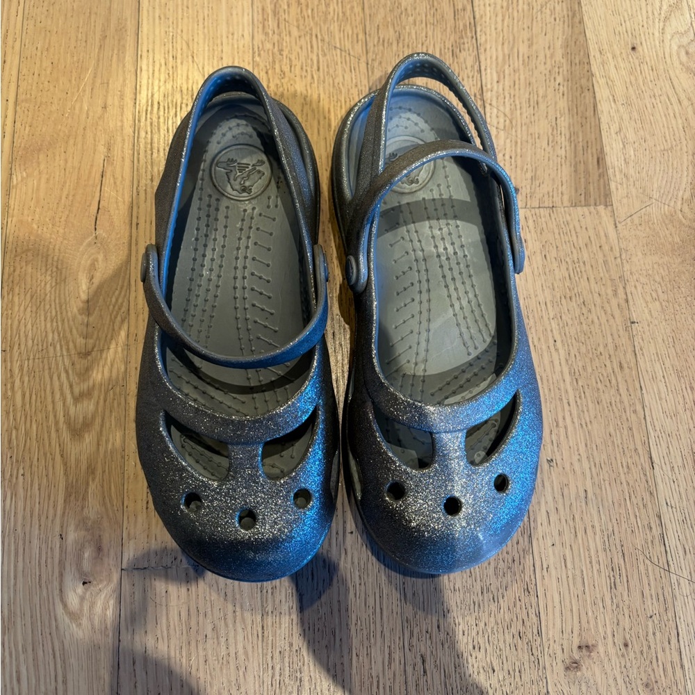 CROCS Kids Glittery Silver Mary Janes